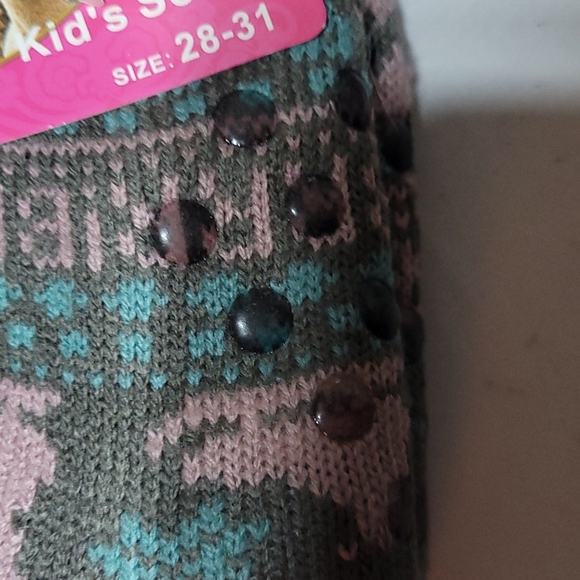 FAUX FUR KIDS SOCKS - Picture 3 of 3